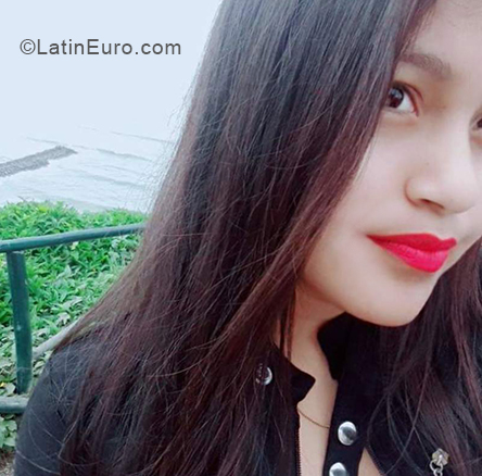 Date this beautiful Peru girl Leticia from Trujillo PE1352