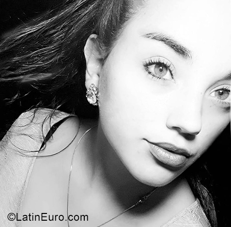 Date this delightful Argentina girl Abril from Cordoba AR190