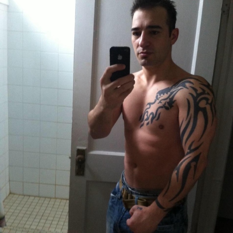 Date this voluptuous Canada man Chad from St.john*s CA806