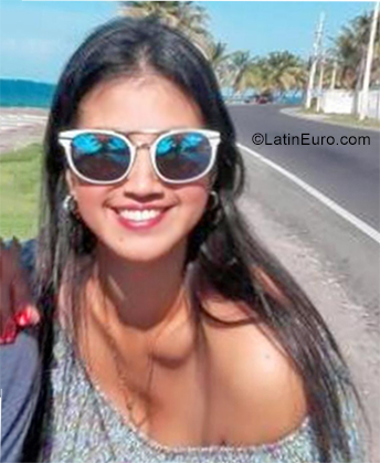 Date this funny Colombia girl Aleidys from Barranquilla CO25314
