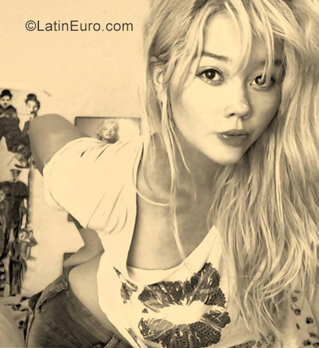 Date this athletic Colombia girl BabyBlue from Bogota CO25387