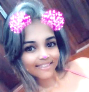 Date this charming Venezuela girl Andreina from Caracas VE2484