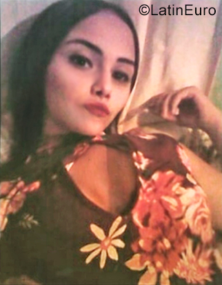 Date this beautiful Mexico girl Cristina from Mexico City MX1649