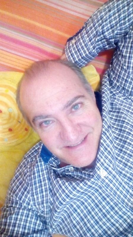 Date this young Spain man Javi from Alicante ES470