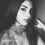 georgeous Venezuela girl Gabriela from Caracas VE2532