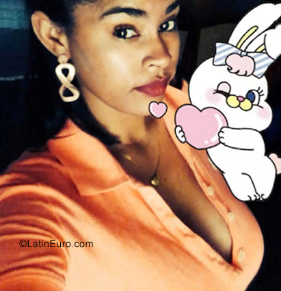 Date this delightful Dominican Republic girl Patricia from La Romana DO35459