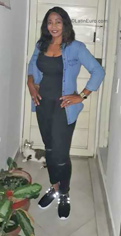 Date this fun Colombia girl Maria Estefana from Medellin CO25833