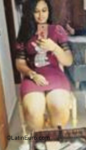 Date this sultry Dominican Republic girl Marisbel from Santo Domingo DO35583