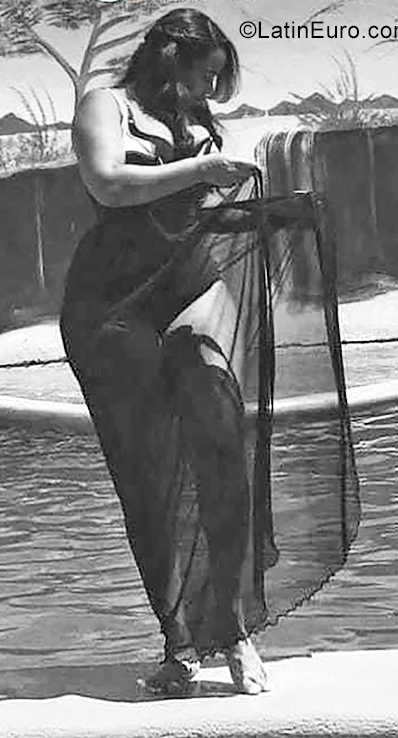 Date this gorgeous Dominican Republic girl Francis from Santiago DO35657