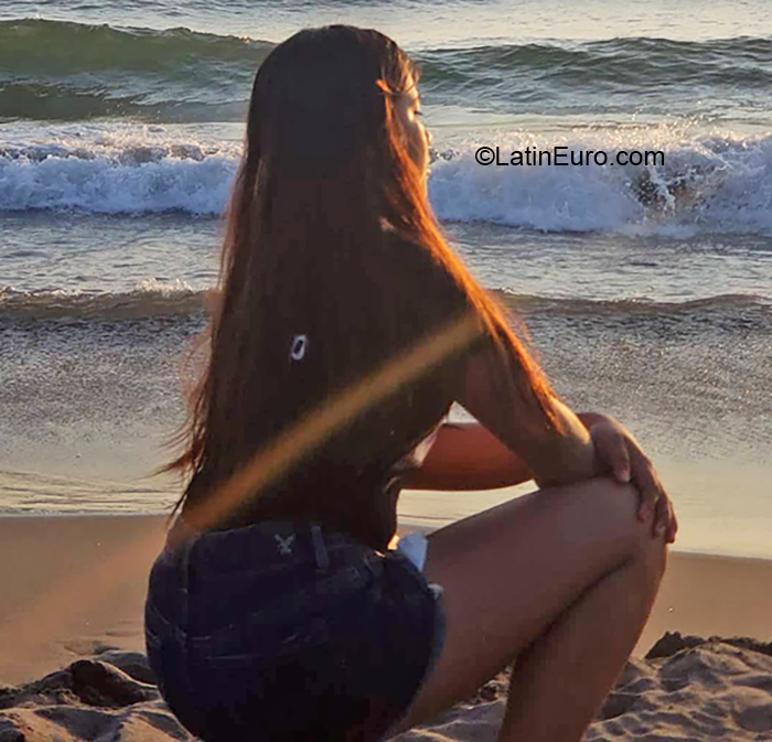 Date this hard body Guatemala girl Jhule from Guatemala City GT109