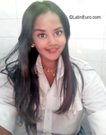 good-looking Venezuela girl Criz from San Felipe VE2639