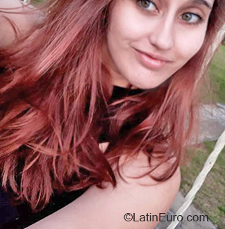 Date this charming Brazil girl Dudia from Ivaipora BR10911