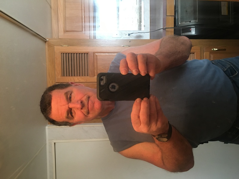 Date this athletic United States man Oldschool from Midland US20250