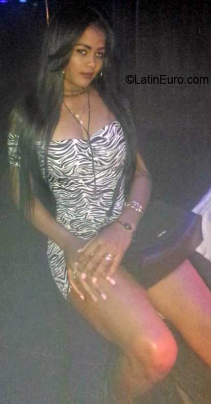 Date this young Dominican Republic girl Milagros from Punta Cana DO35924