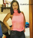 cute Colombia girl Desireth from Medellin CO26055