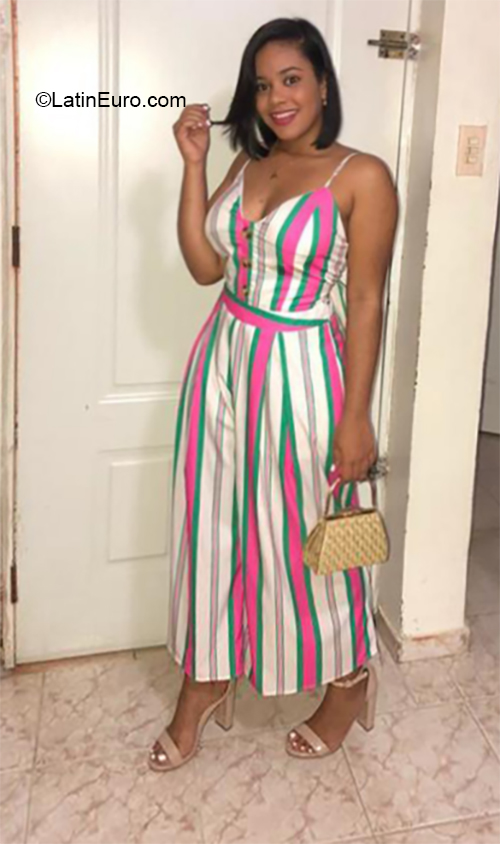 Date this young Dominican Republic girl Aneila from Santiago DO36161