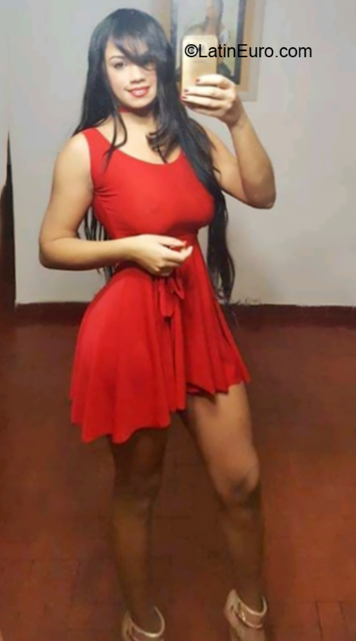 Date this happy Dominican Republic girl Josefina from La Romana DO36186