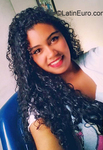 luscious Colombia girl Daniela from Armenia CO26130