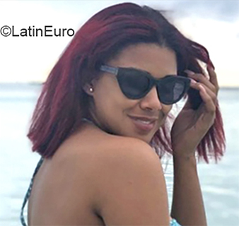 Date this lovely Dominican Republic girl Yiberlyn from La Vega DO36214