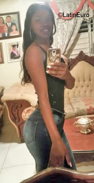 Date this fun Dominican Republic girl Marisol from Santo Domingo DO36216