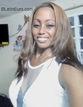 athletic Cuba girl Yanis from Cuba CU618