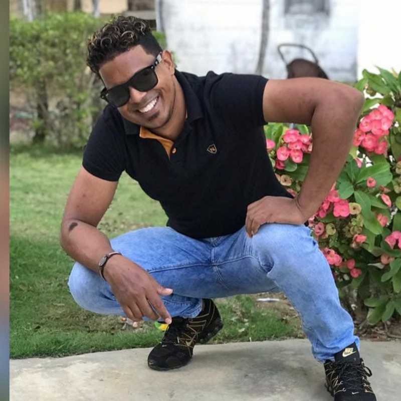 Date this georgeous Dominican Republic man Robert from Valverde DO36490