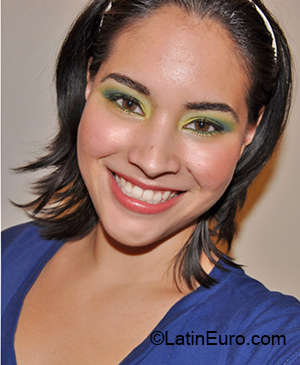 Date this tall Colombia girl Paulina from Barranquilla CO27547