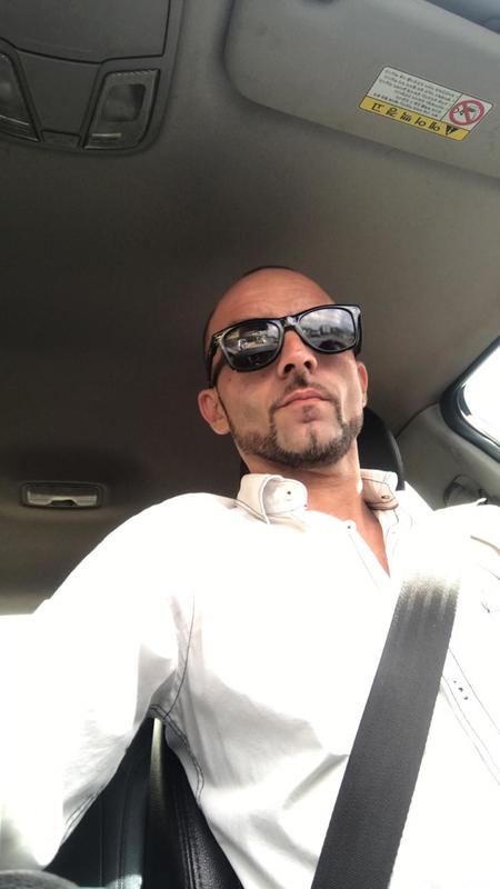 Date this beautiful Dominican Republic man Fabry from Santo Domingo DO36712