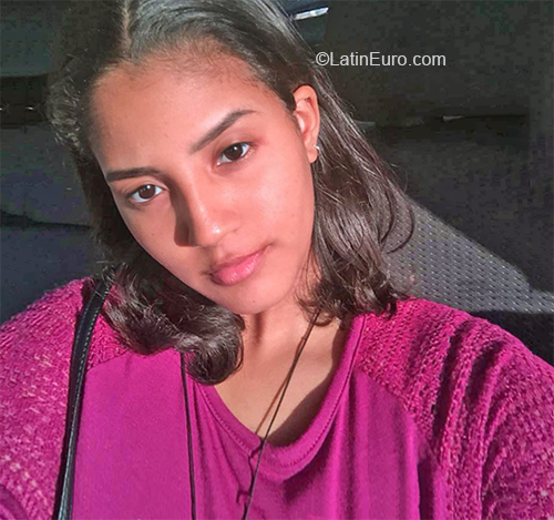 Date this exotic Dominican Republic girl Jeimy from Villa Altagracia DO36906