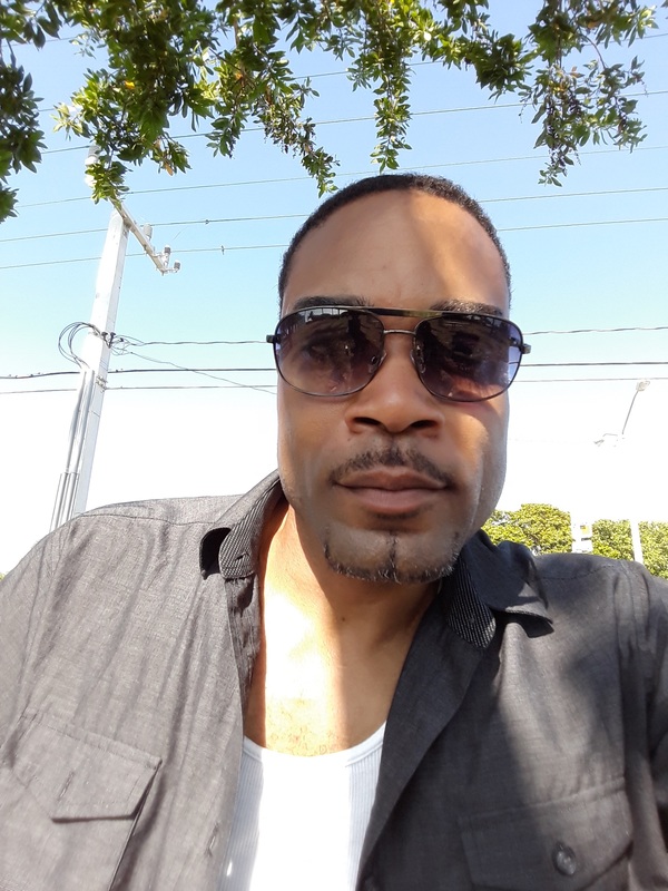 Date this delightful United States man Givingmylove from Miramar US20546