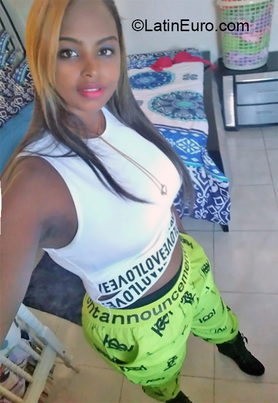 Date this hot Dominican Republic girl Maria from Puerto Plata DO36966