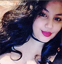 Date this sensual Colombia girl Marisol from Cali CO26524