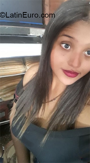 Date this delightful Colombia girl Isabela from Cucuta CO26602