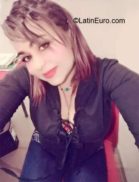 Date this charming Colombia girl Lucy from Barranquilla CO26763