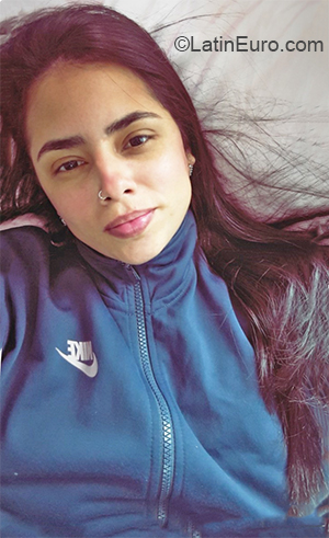 Date this tall Brazil girl Caroline from Rio de Janeiro BR11045