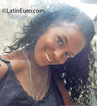 athletic Cuba girl Laura from Santiago De Cuba CU672