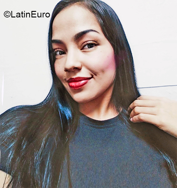 Date this beautiful Colombia girl Joanna from Medellin CO27244