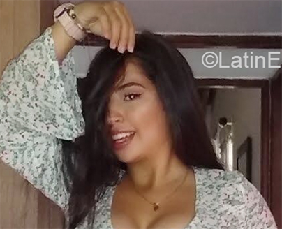 Date this pretty Colombia girl Maria Fernanda from Medellin CO27255