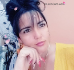 hot Cuba girl Mara from Camaguey CU684