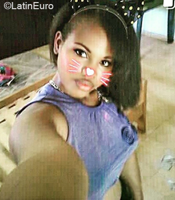 Date this passionate Venezuela girl Yurva from Margarita Island VE3201