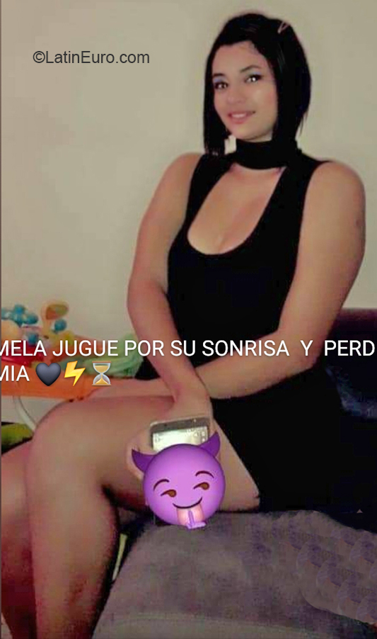 Date this fun Spain girl Dahiana from Zaragoza ES502