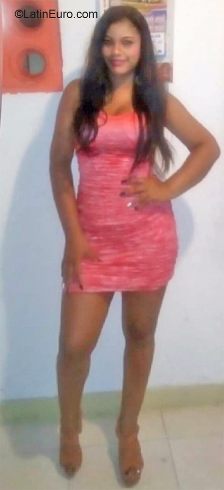 Date this hot Colombia girl Liceth from Cartagena CO27532
