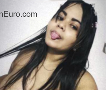 Date this charming Colombia girl Loraine from Barranquilla CO27534