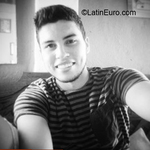 stunning Colombia man Carlos from Bogota CO27991