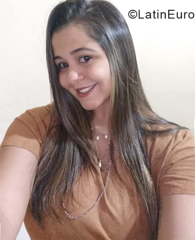 Date this funny Brazil girl Sara from Senhor do Bonfim BR11218