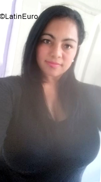 Date this georgeous Peru girl Melissa from Lima PE1864