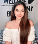 happy Chile girl Valentina from Santiago CL199