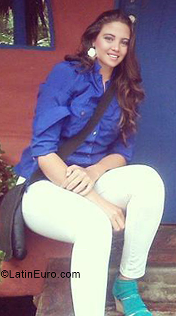 Date this athletic Venezuela girl Liganne from Caracas VE3483