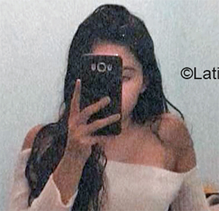 Date this beautiful Argentina girl Ariana from Buenos Aires AR551