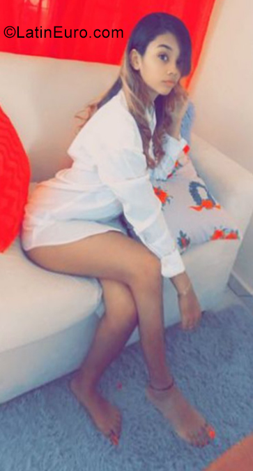 Date this attractive Dominican Republic girl Warnaris from Hato Mayor Del Rey DO38895
